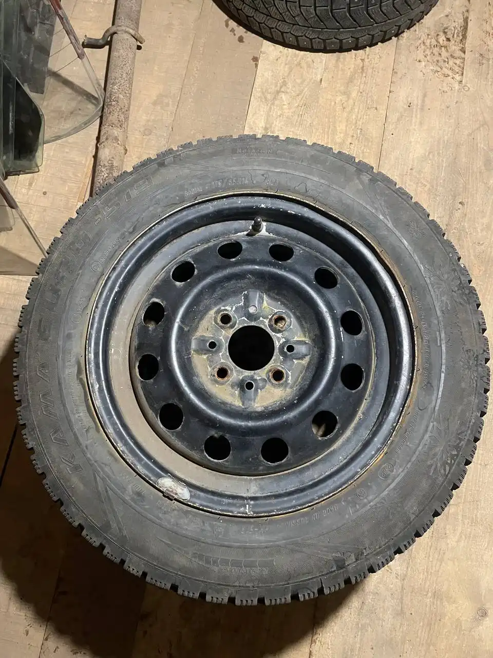 Продам баллон Р14 без диска - Колесные диски и шины (Запчасти) в Оренбург