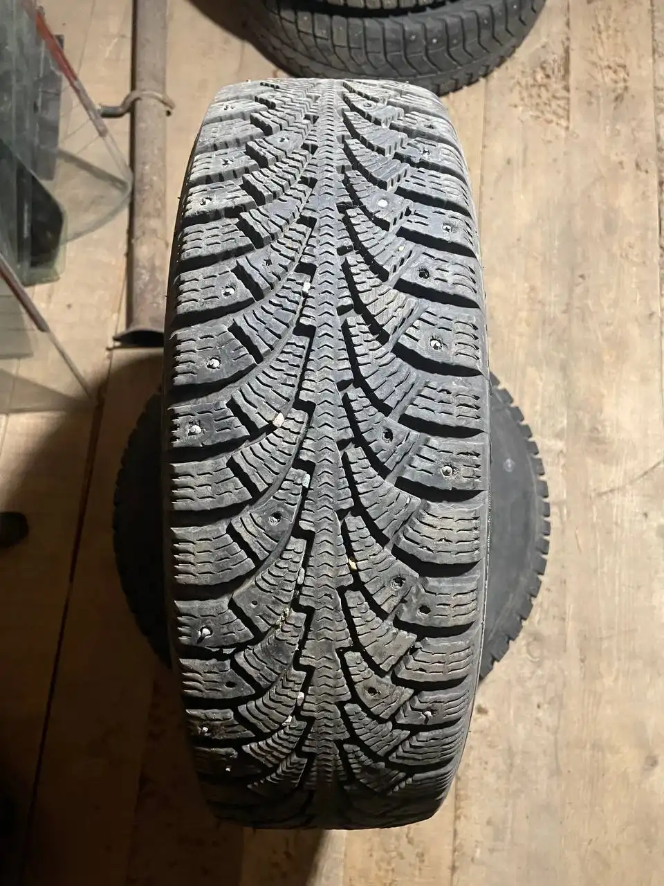 Продам баллон Р14 без диска - Колесные диски и шины (Запчасти) в Оренбург