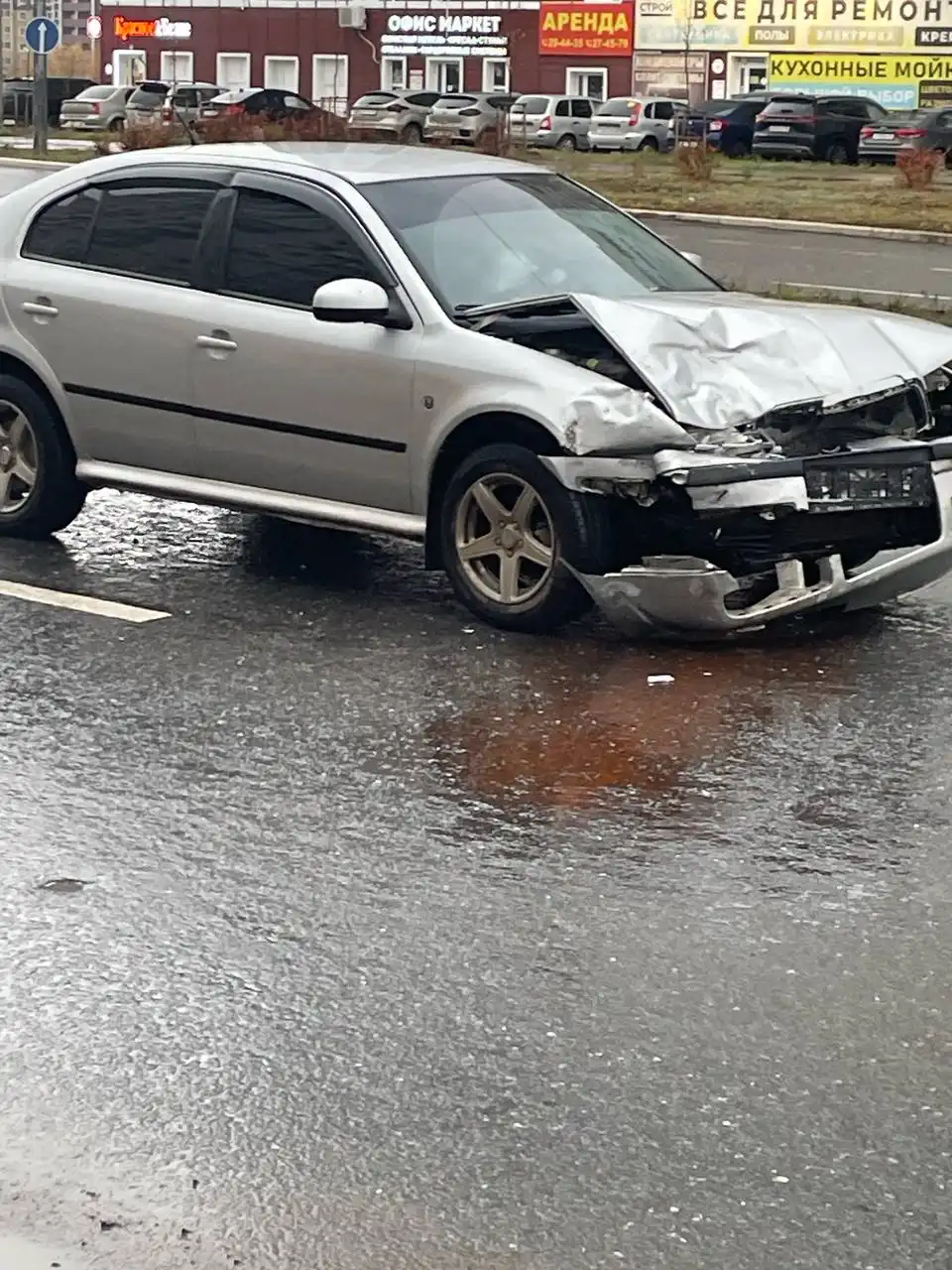 Продажа автомобиля Lada 2103 после ДТП