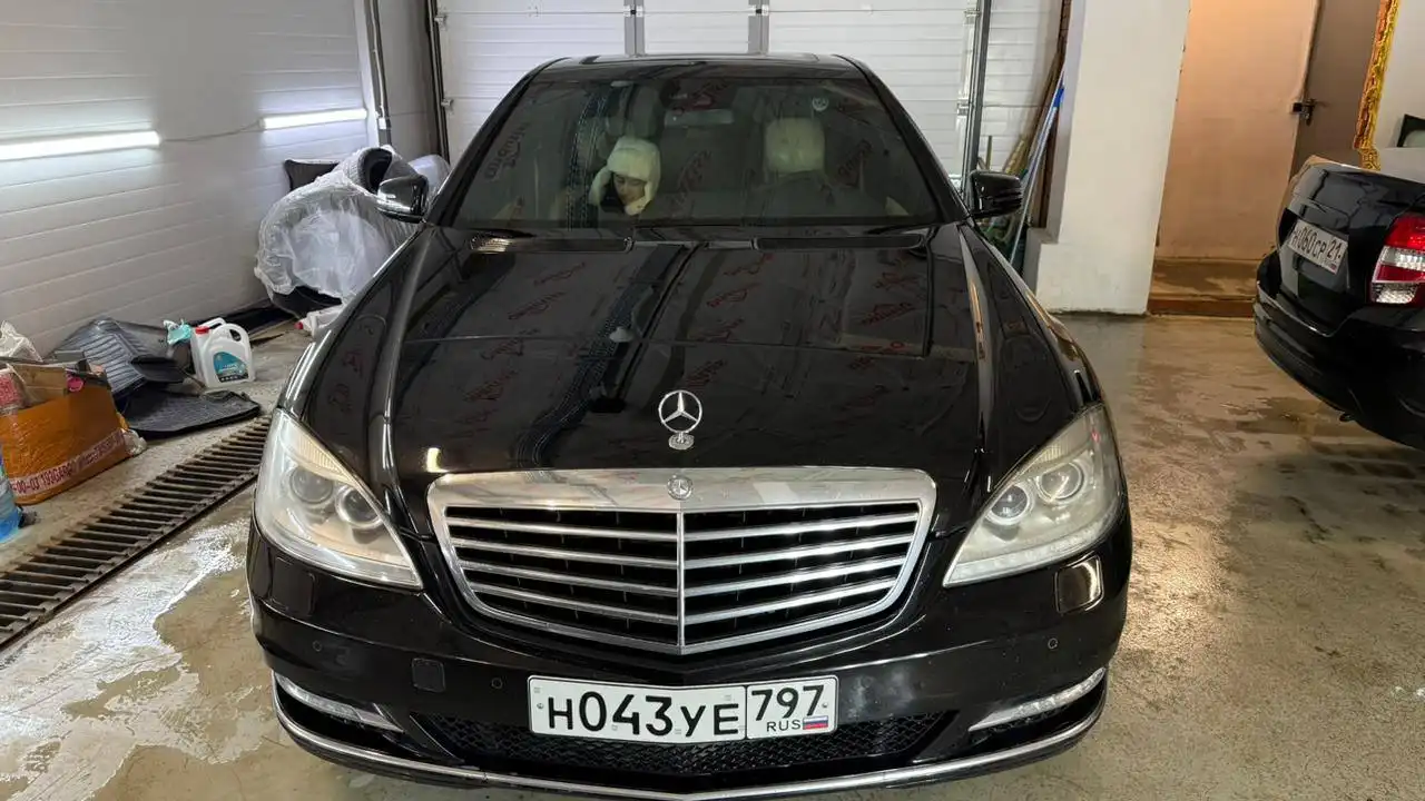 Продажа автомобиля S-класса 2011 года