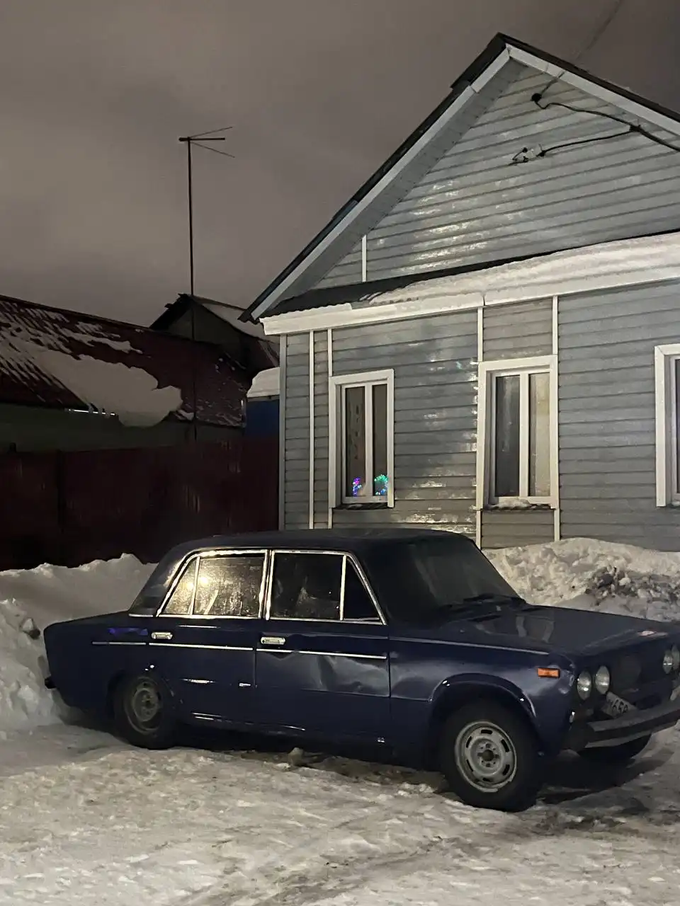 Продажа свеже покрашенного автомобиля с документами