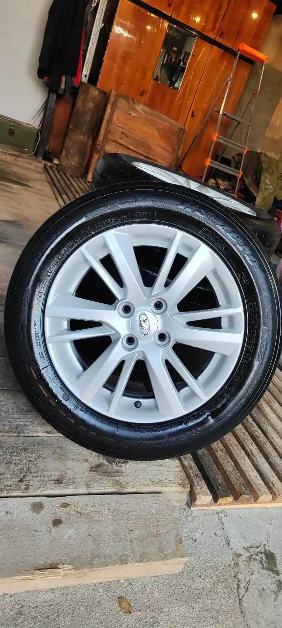 Колеса от Гранты ФЛ в сборе - Диски и колеса (Запчасти) в Оренбург