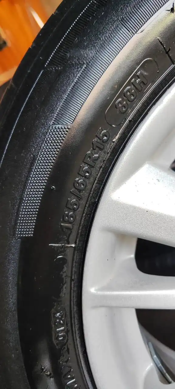 Колеса от Гранты ФЛ в сборе - Диски и колеса (Запчасти) в Оренбург