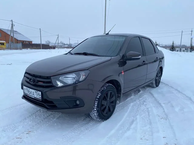 Продажа Лада Гранта 2022 года - Легковые автомобили в Оренбург