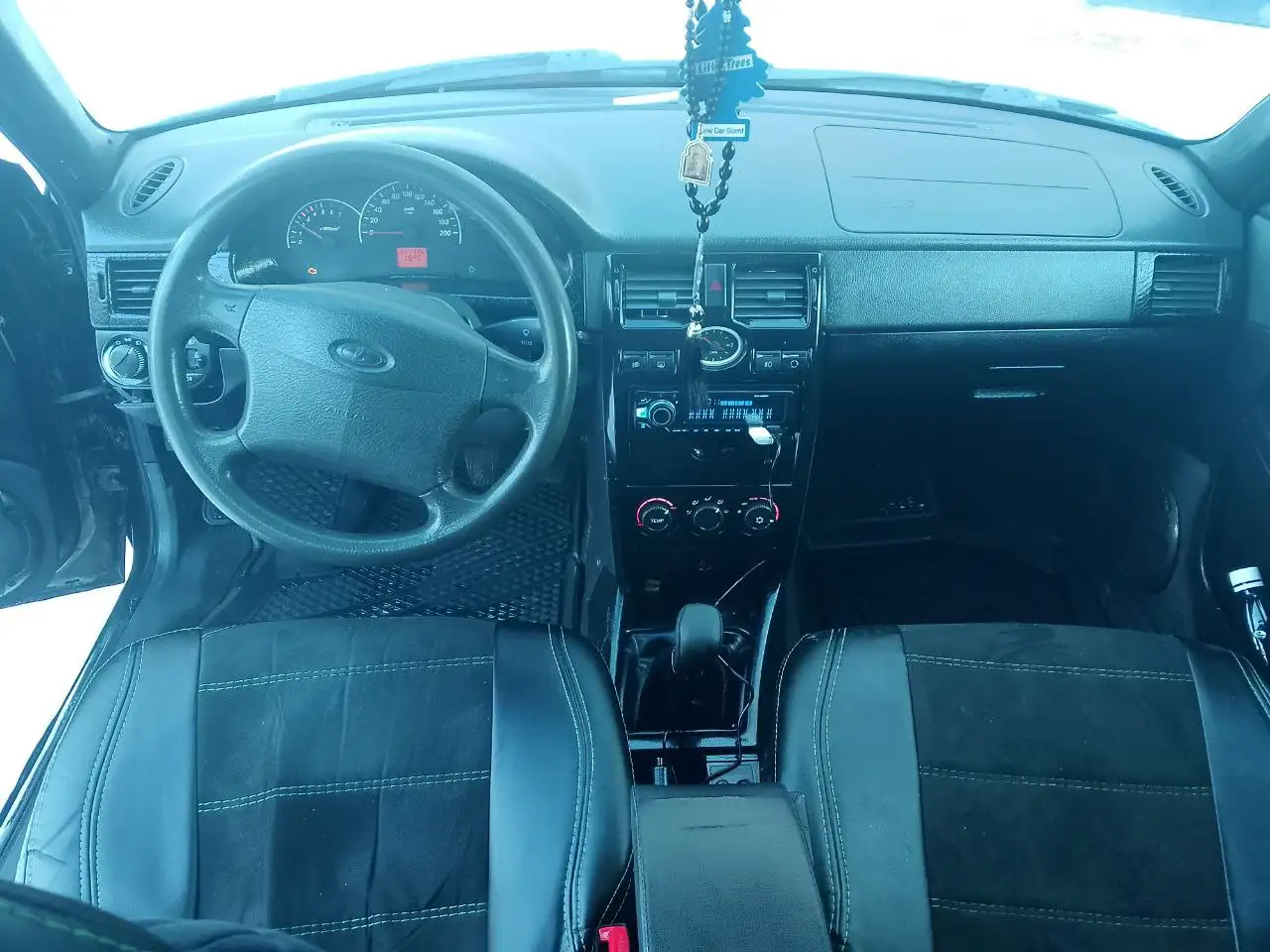 Продам Лада Приора хэтчбек 2009 г.в. - Легковые автомобили (Авто) в Оренбург