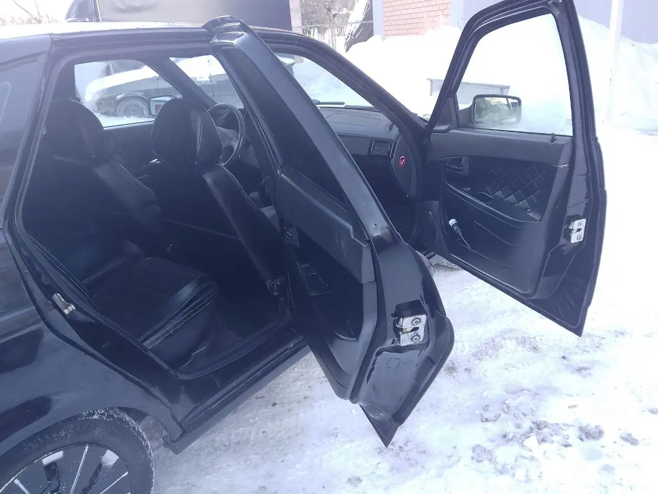 Продам Лада Приора хэтчбек 2009 г.в. в отличном состоянии - Легковые автомобили (Авто) в Оренбург