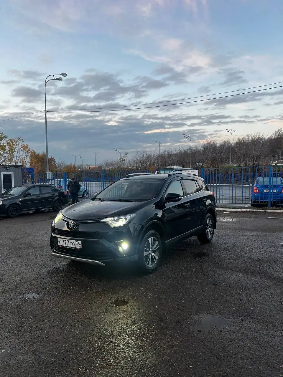 Продам Toyota RAV4 2017 года - Легковые автомобили (Авто) в Казань