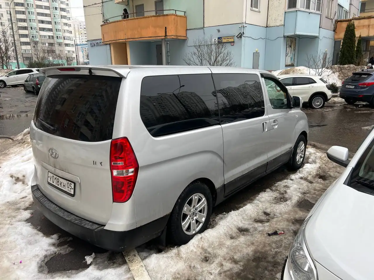 Toyota Grand Starex 2008 года - Минивэны (Авто) в Оренбург
