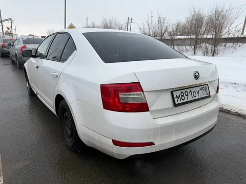 Продажа автомобиля 2014 года с кондиционером - Внедорожники в Оренбург