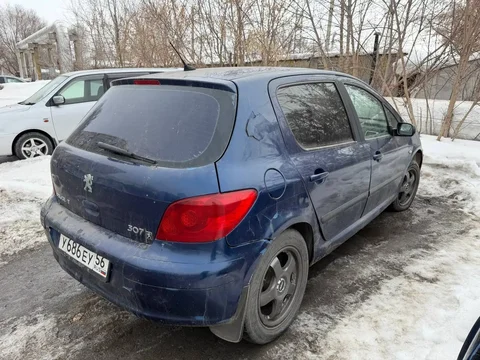 Продается Peugeot 307 2005 года - Lada Priora в Оренбург