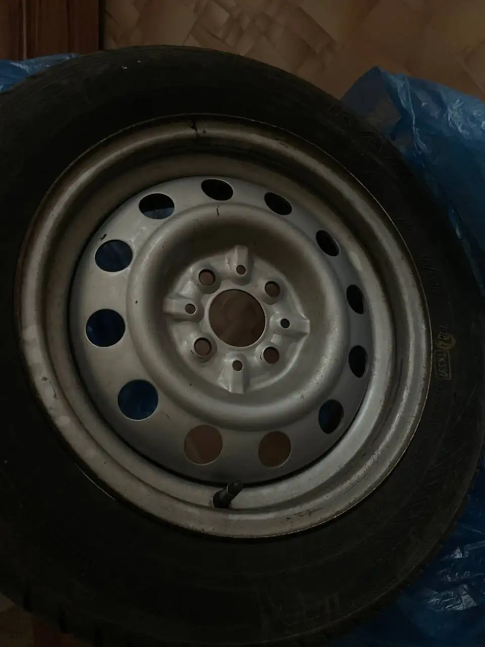 Продам летнюю резину R14 один сезон - Шины и диски (Авто) в Оренбург
