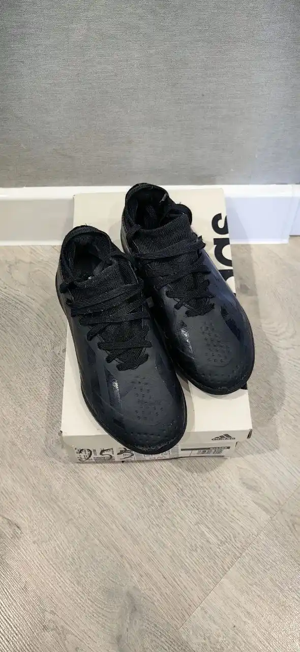 Бутсы сороконожки adidas 31,5 - частное объявление в Королев