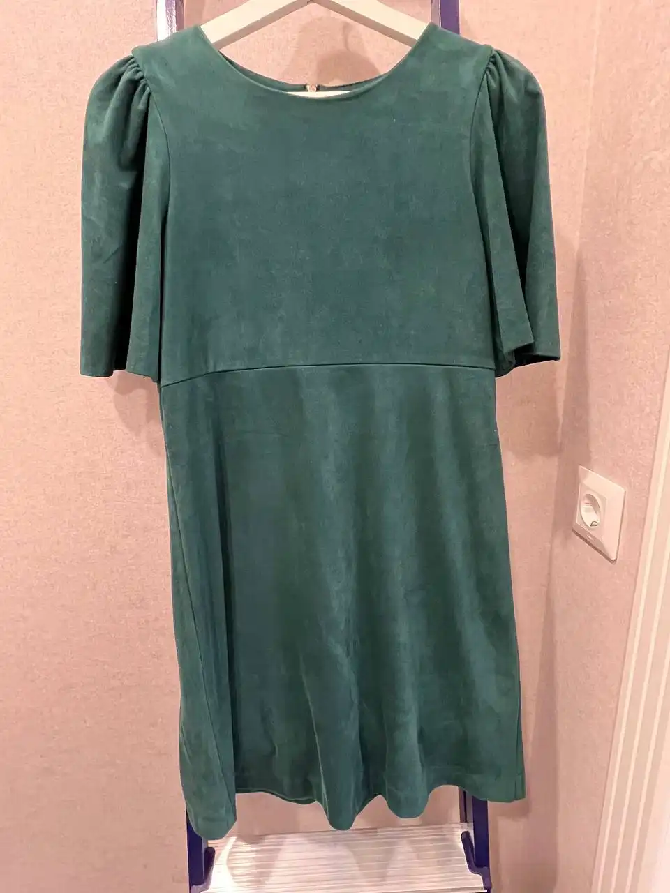 Платье под замшу