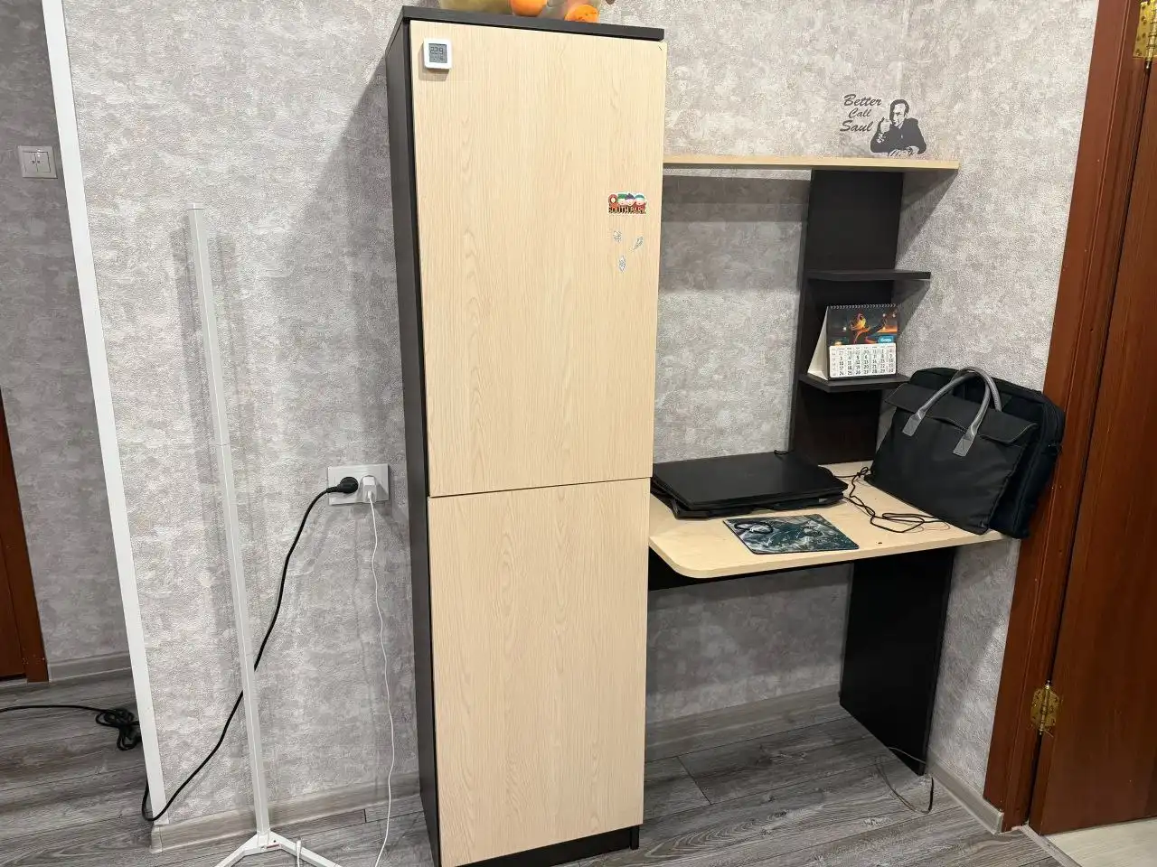 Продажа компьютерного стола с шкафом-пеналом