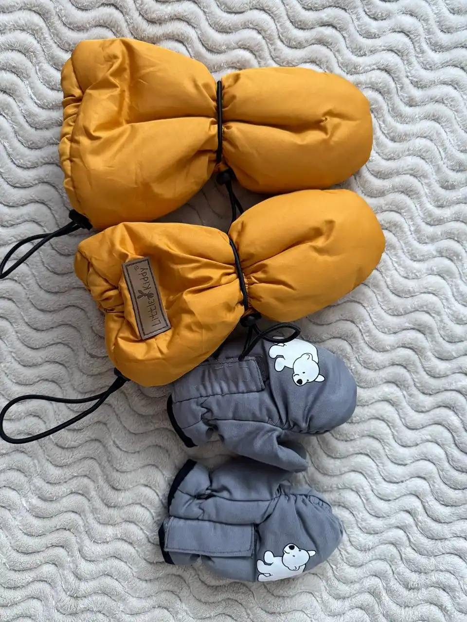 Зимний комбез с варежками