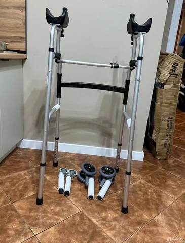 Взрослые ходунки новые с дефектом - Красота и здоровье в Королев