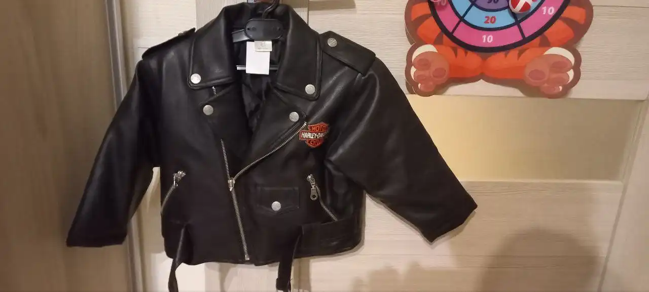 Детская косуха укороченная размер 3Т