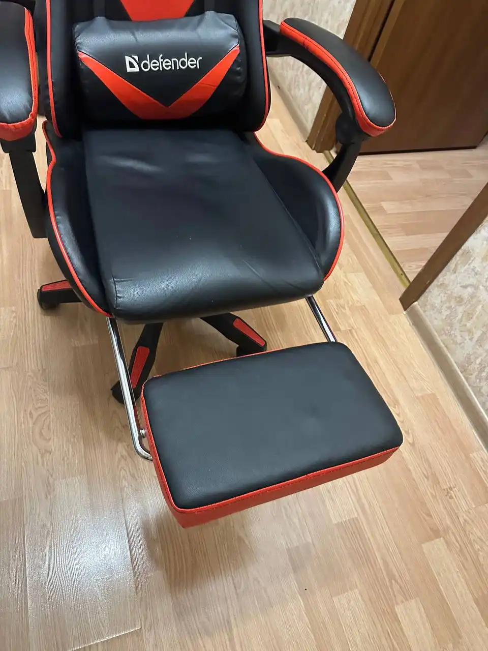 Игровое компьютерное кресло Defender