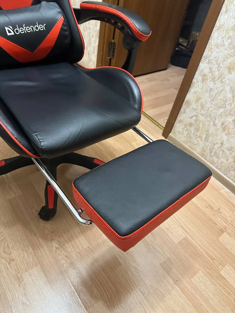 Игровое компьютерное кресло Defender