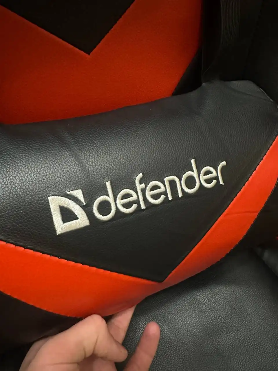 Игровое компьютерное кресло Defender