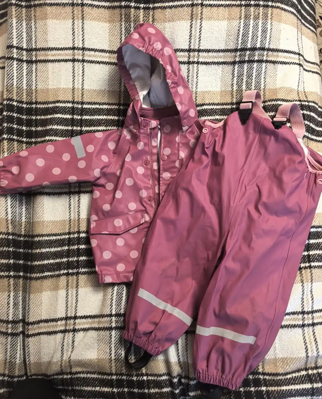 Водонепроницаемая куртка и штаны со светоотражающими элементами