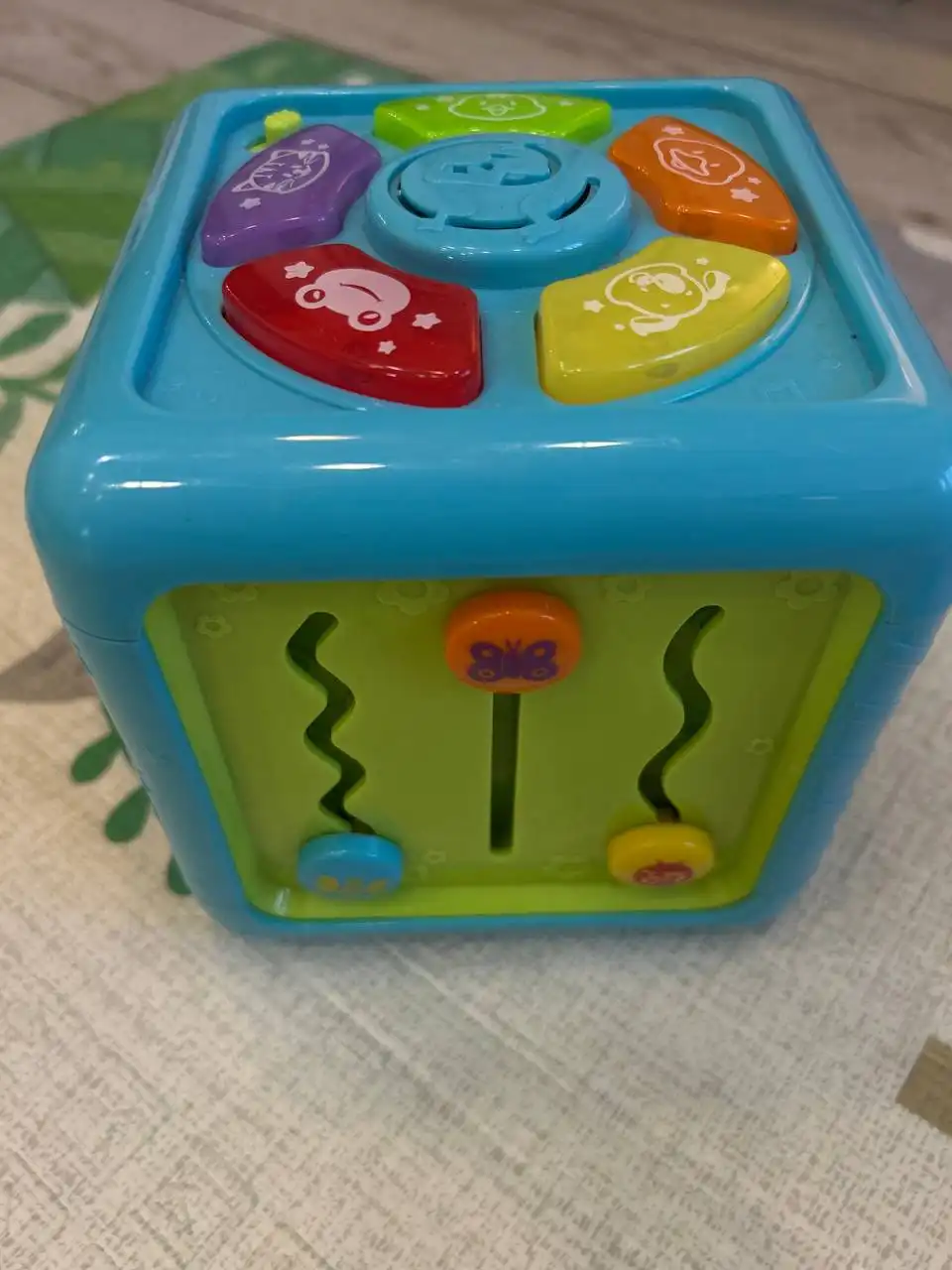 Развивающий кубик