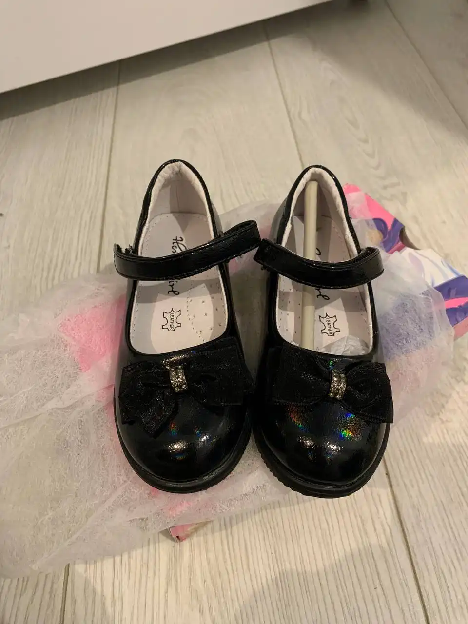 Новые туфли размер 24-25