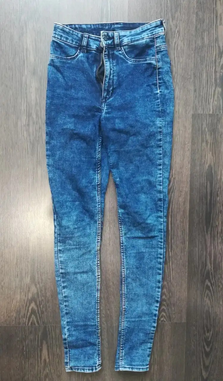 Синие джинсы с завышенной талией H&M размер EUR 36