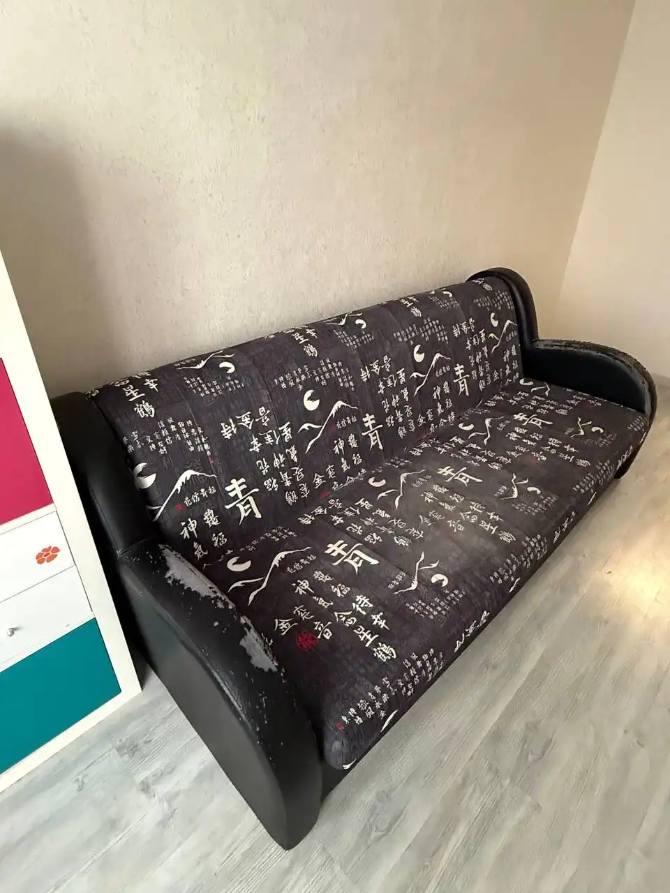 Продам диван-кровать с механизмом аккордеон