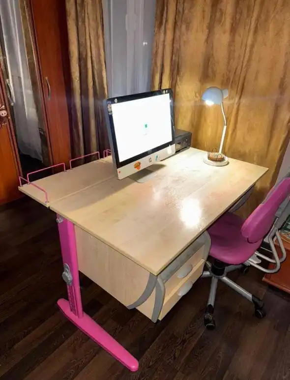 Продажа растущей парты Дэми