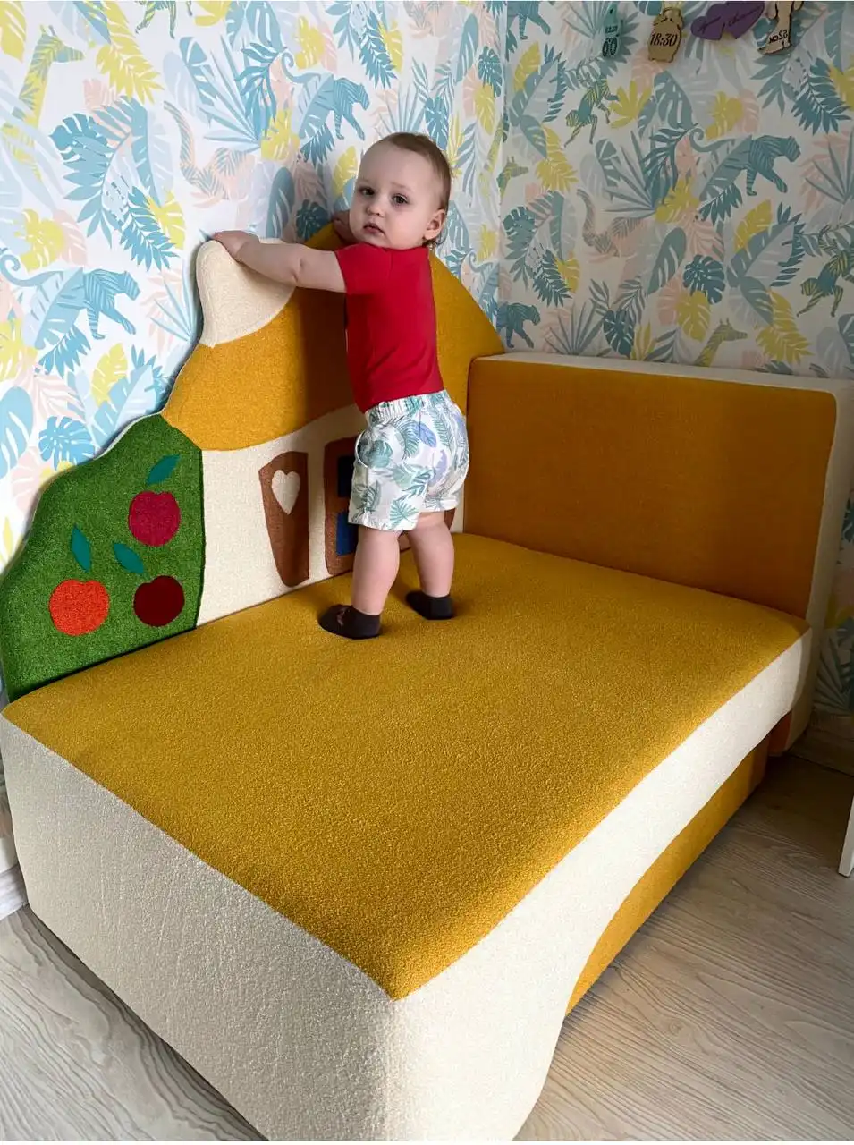Детский диван с ящиком для хранения