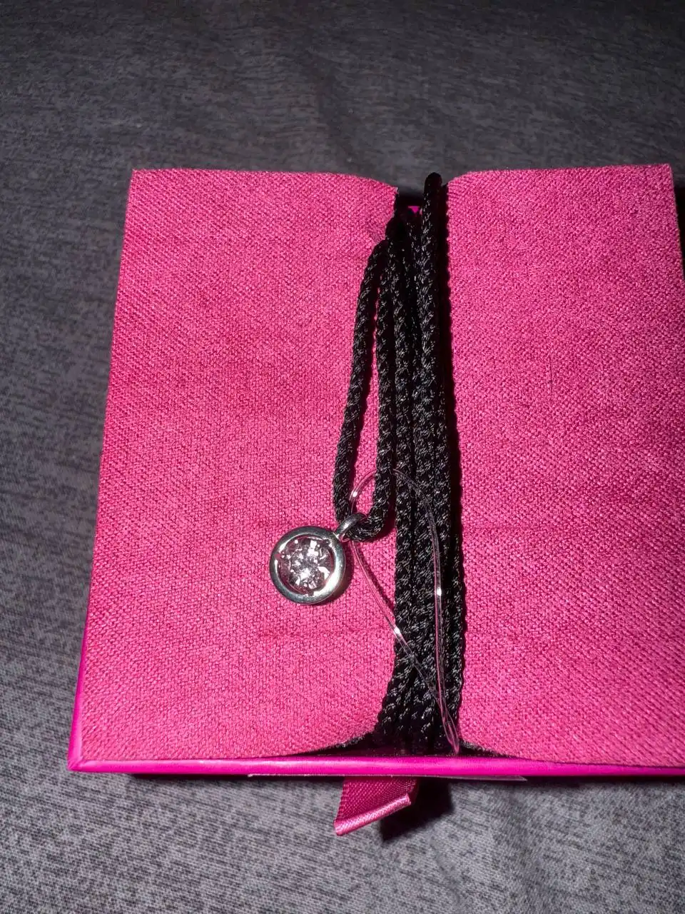 Продам боксы от Соколов: кольцо и подвеска в розовом цвете