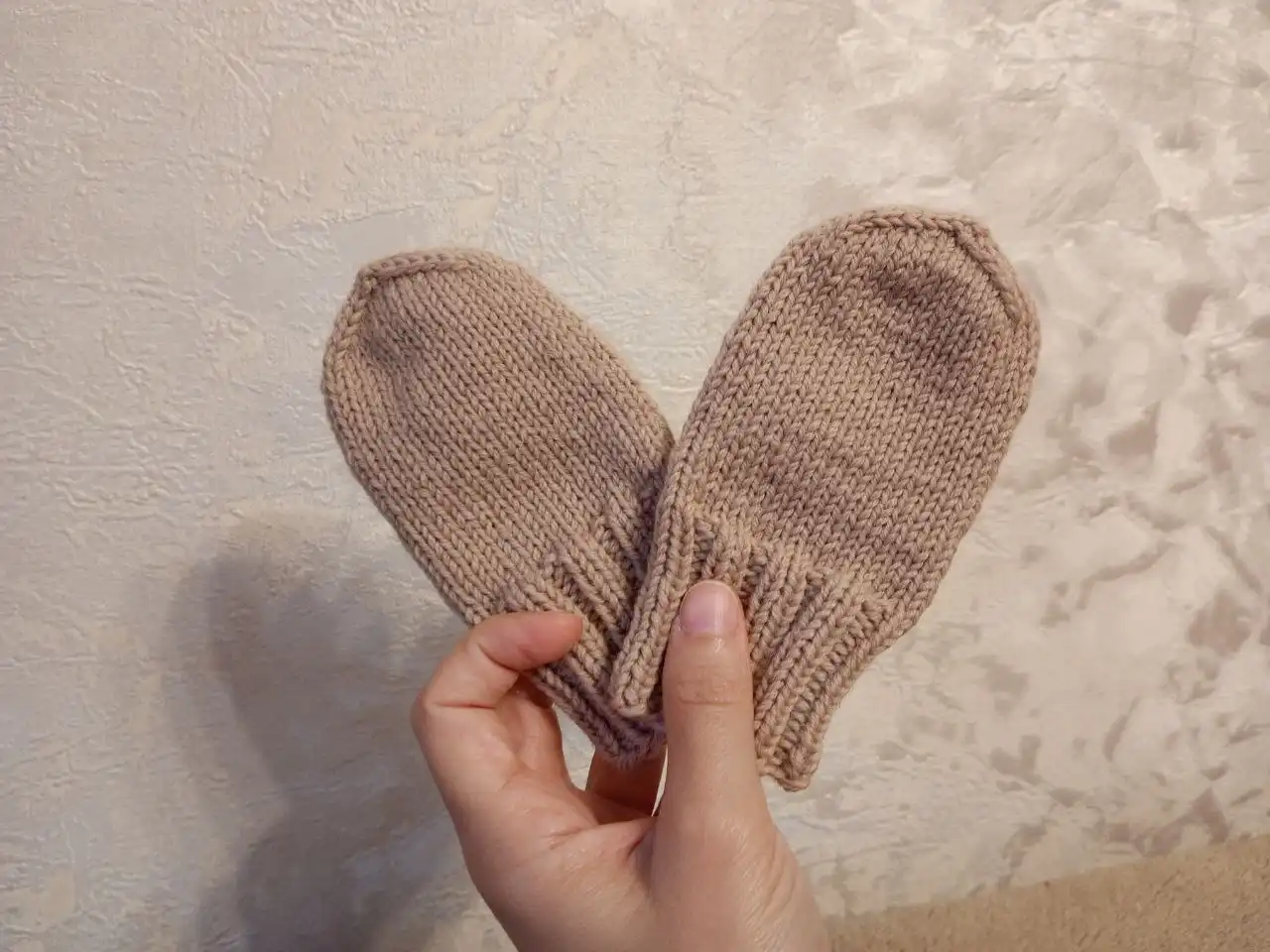 Варежки из мериноса для детей 3-4 лет