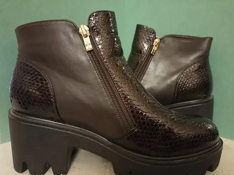 Ботинки демисезонные размер 40 - Инструменты в Королев