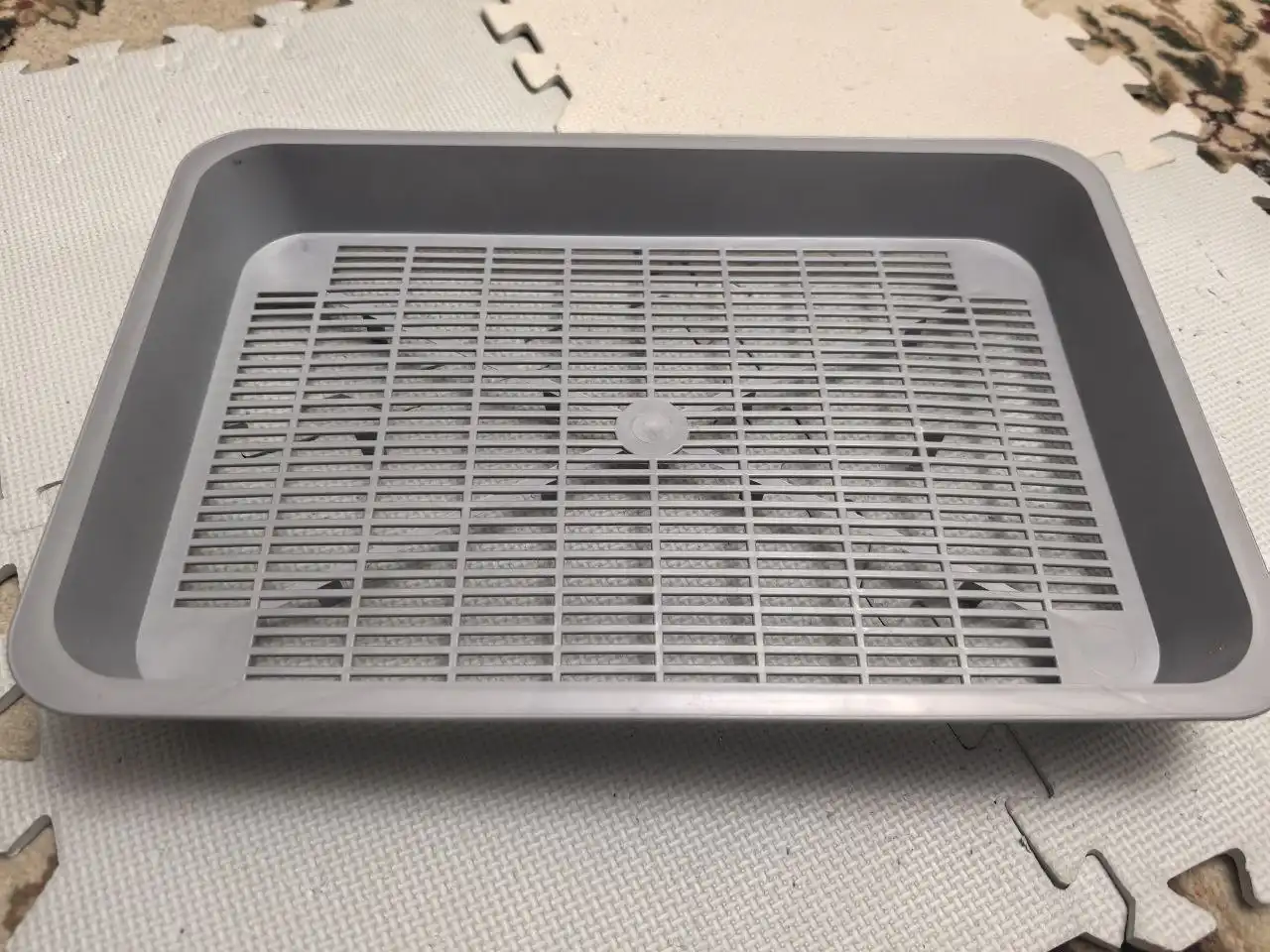 Сетка от кошачьего лотка