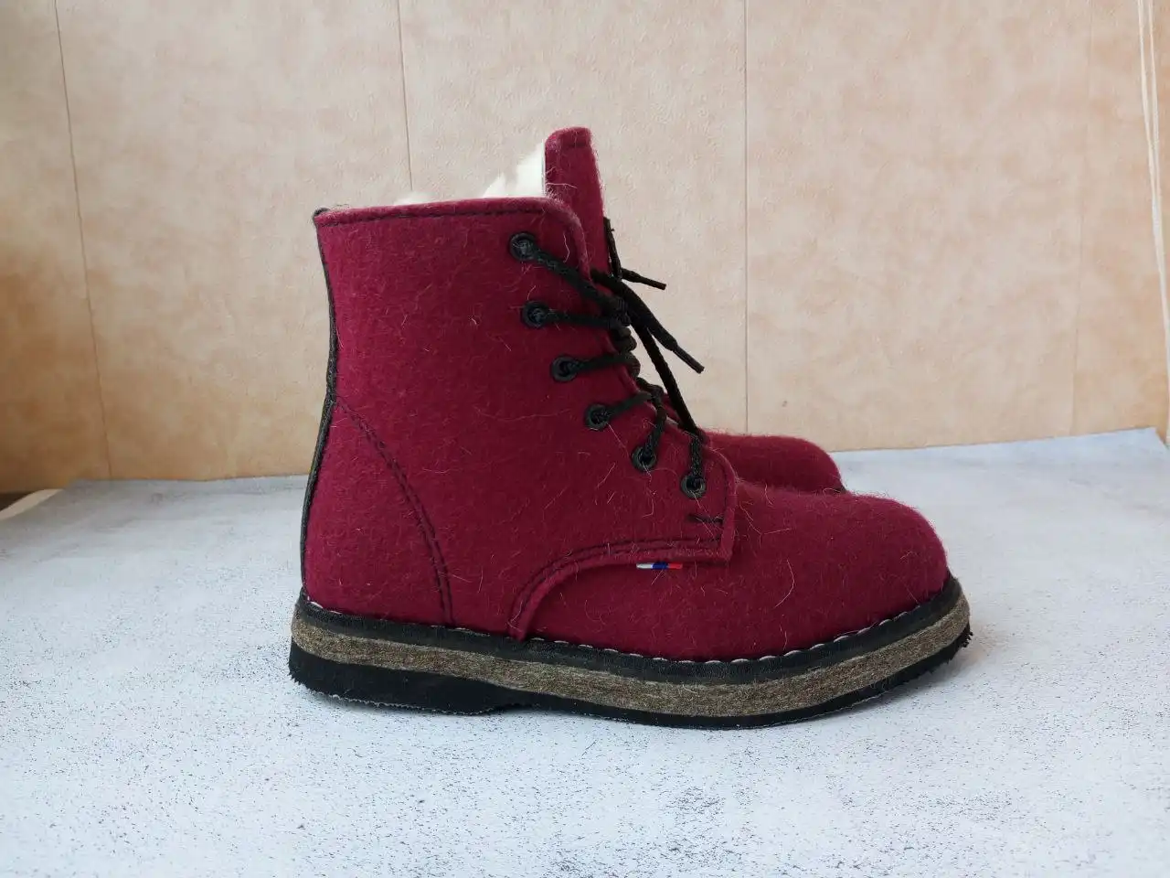 Валенки на шнурках 36 размера - Обувь (Одежда) в Сергиев Посад