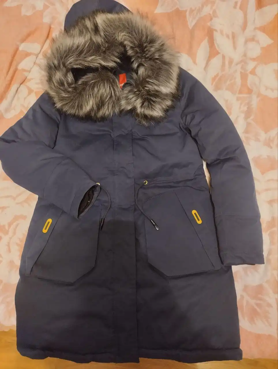 Зимняя куртка для девочки размер 164
