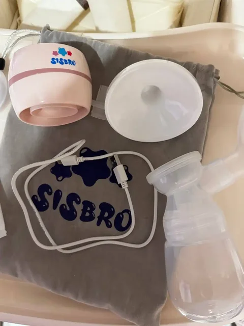 Электрический молокоотсос в отличном состоянии - Товары для детей в Королев