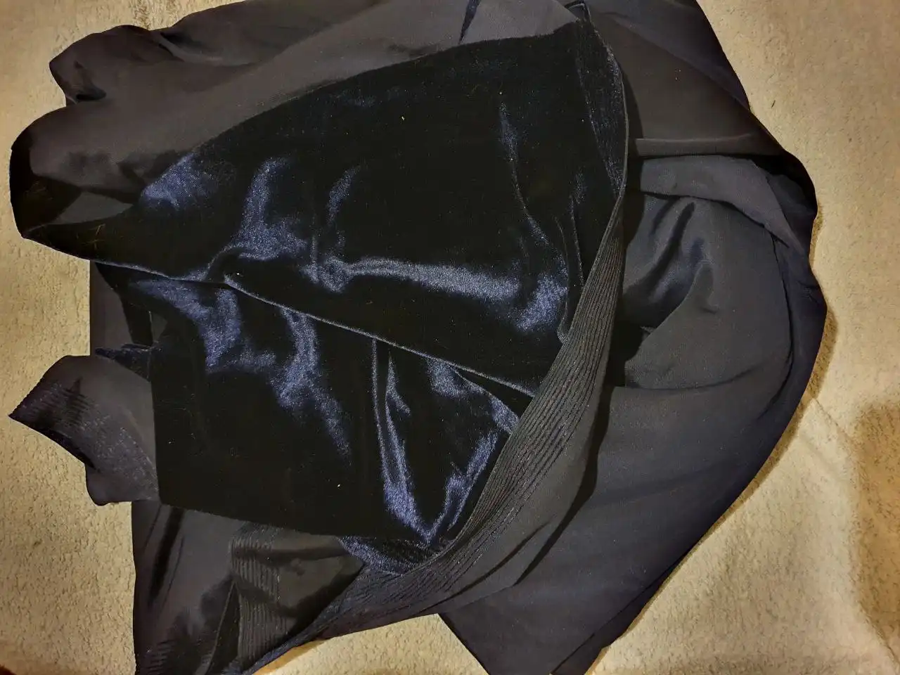 Бархат стрейч, два больших отреза - Ткани (Барахолка) в Королев