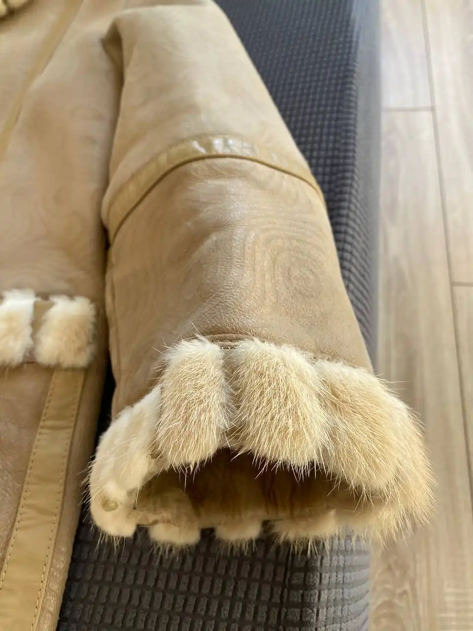 Женская дубленка из натуральной овчины размер 50 - Верхняя одежда (Одежда) в Королев