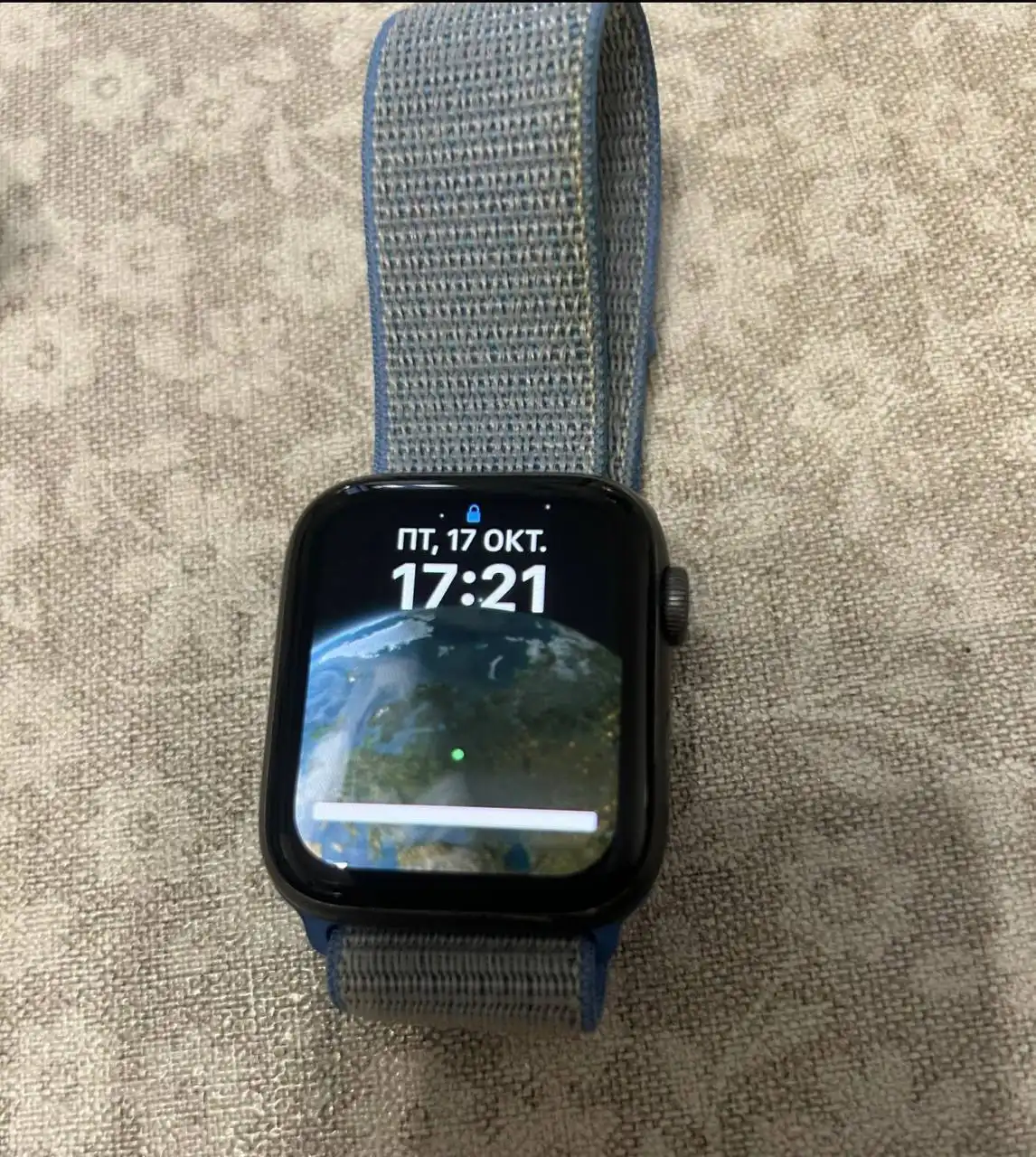 Apple Watch Series 4 44 mm с царапинами - Часы (Электроника) в Королев