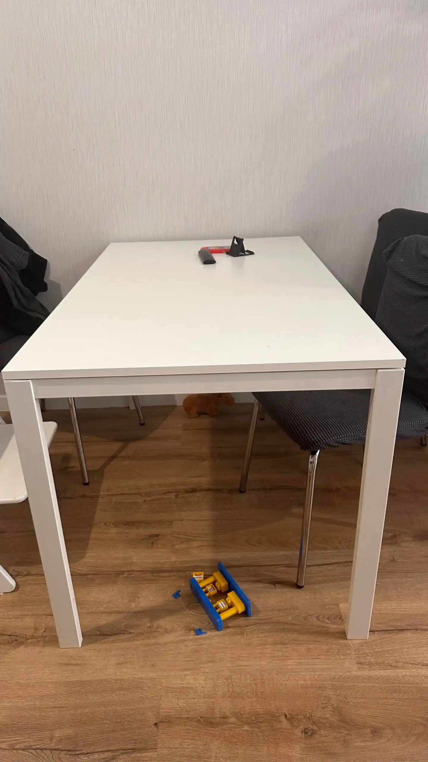 Стол ИКЕА - Мебель (Барахолка) в Королев