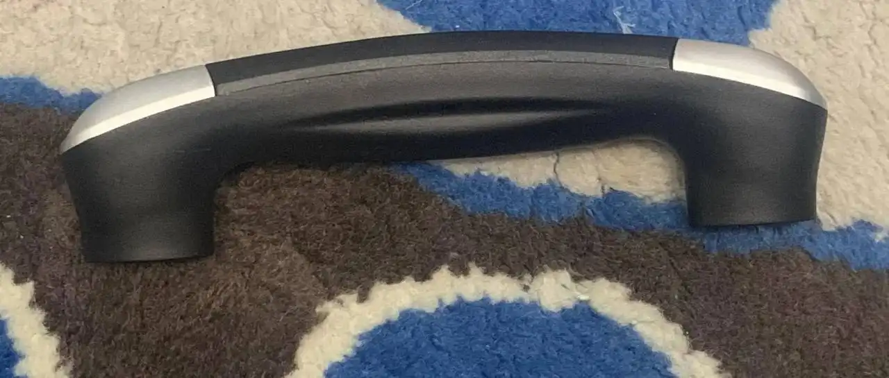 Новая ручка для чемодана - Барахолка в Королев