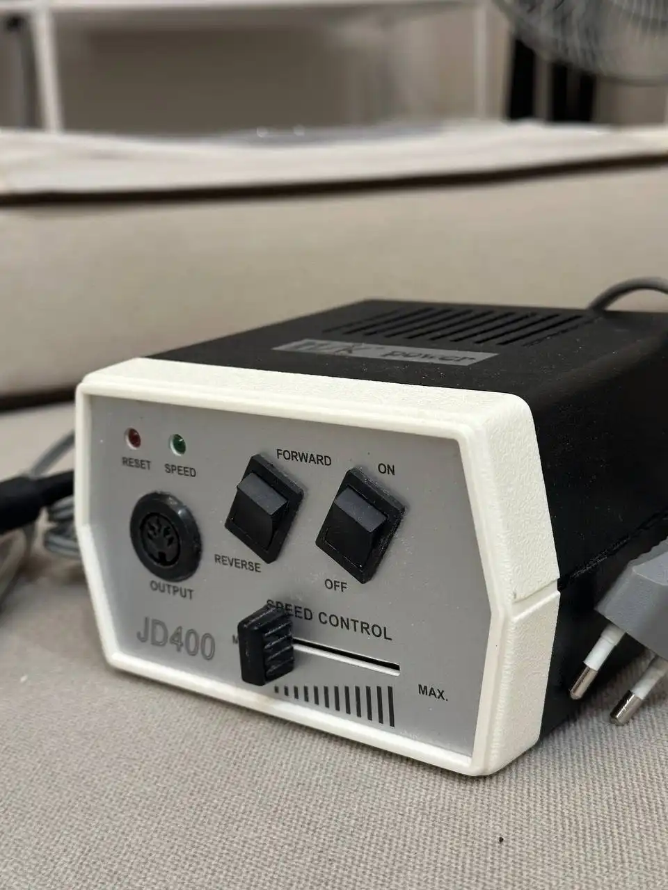 Продам аппарат для маникюра irisk - Маникюрное оборудование (Красота и здоровье) в Королев