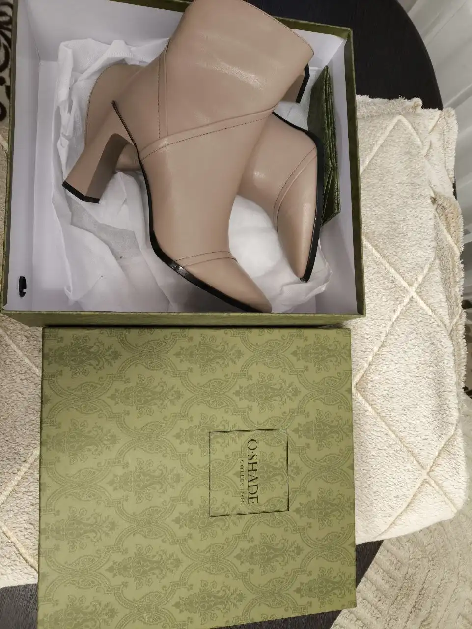 Кожаная байка 36р - Верхняя одежда (Одежда) в Королев