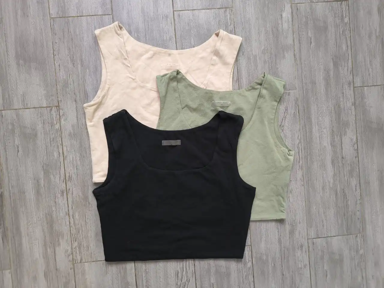 3 топа Бу, состояние хорошее, размер 46М - Верхняя одежда (Одежда) в Королёв