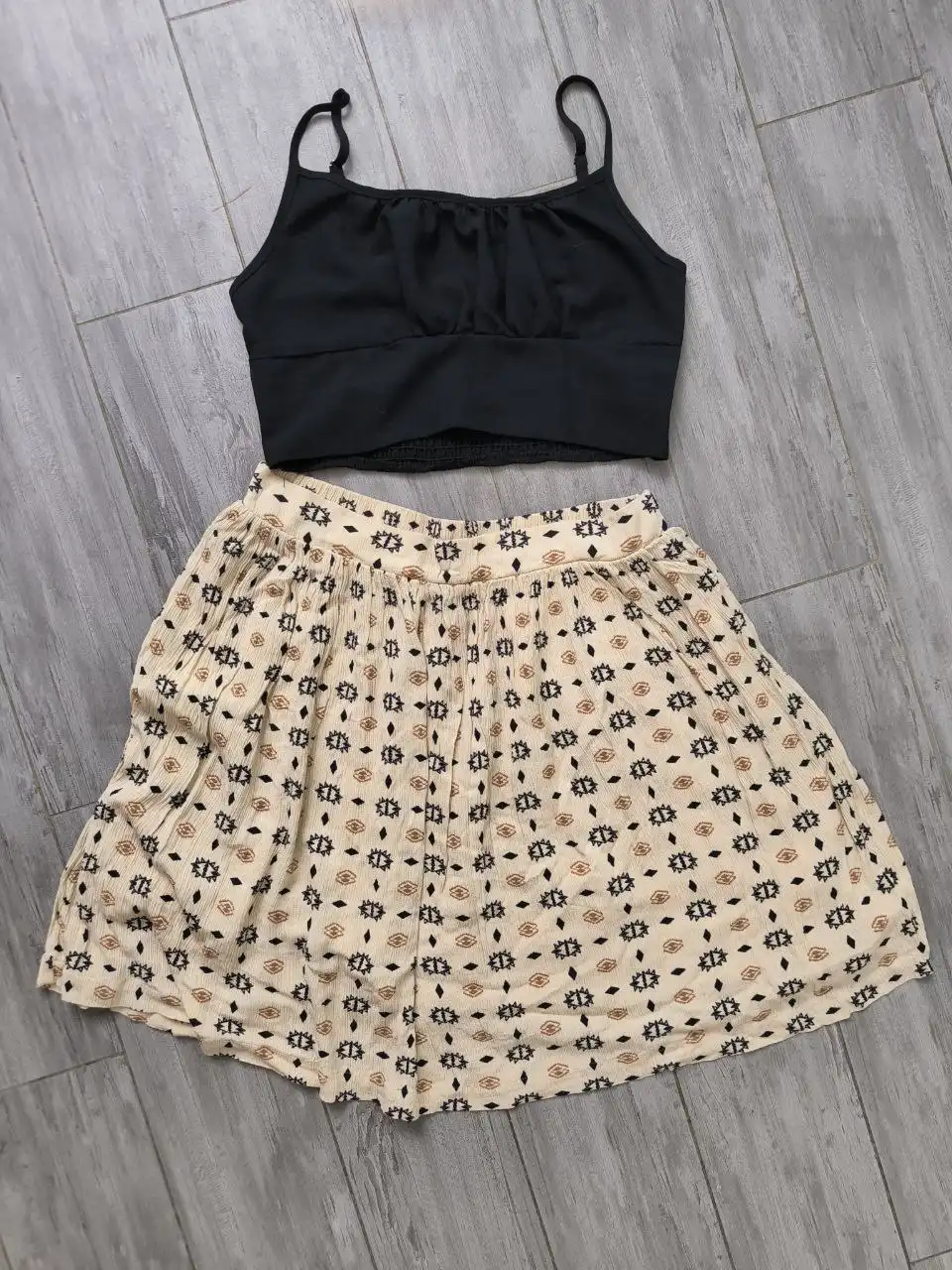 Комплект топ+юбка размер М 46 - Женская одежда (Одежда) в Королев