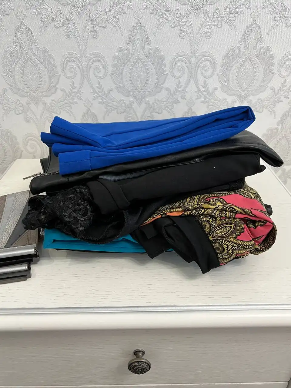 Пакет женских вещей размер 42 - Женская одежда (Одежда) в Королев