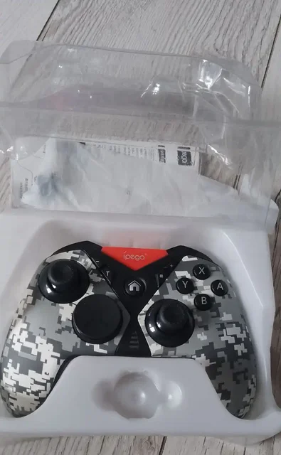 Продам геймпад IPega PG-SW001 новый - Аудиотехника в Королев