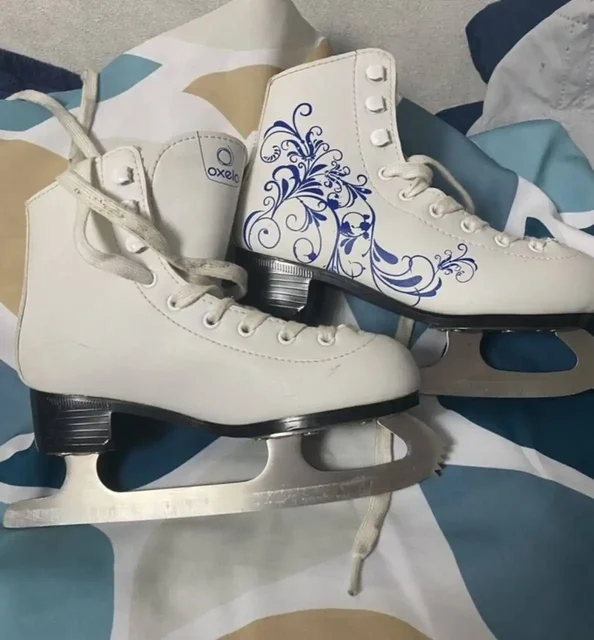 Коньки в хорошем состоянии в Королеве - Спорттовары в Королев